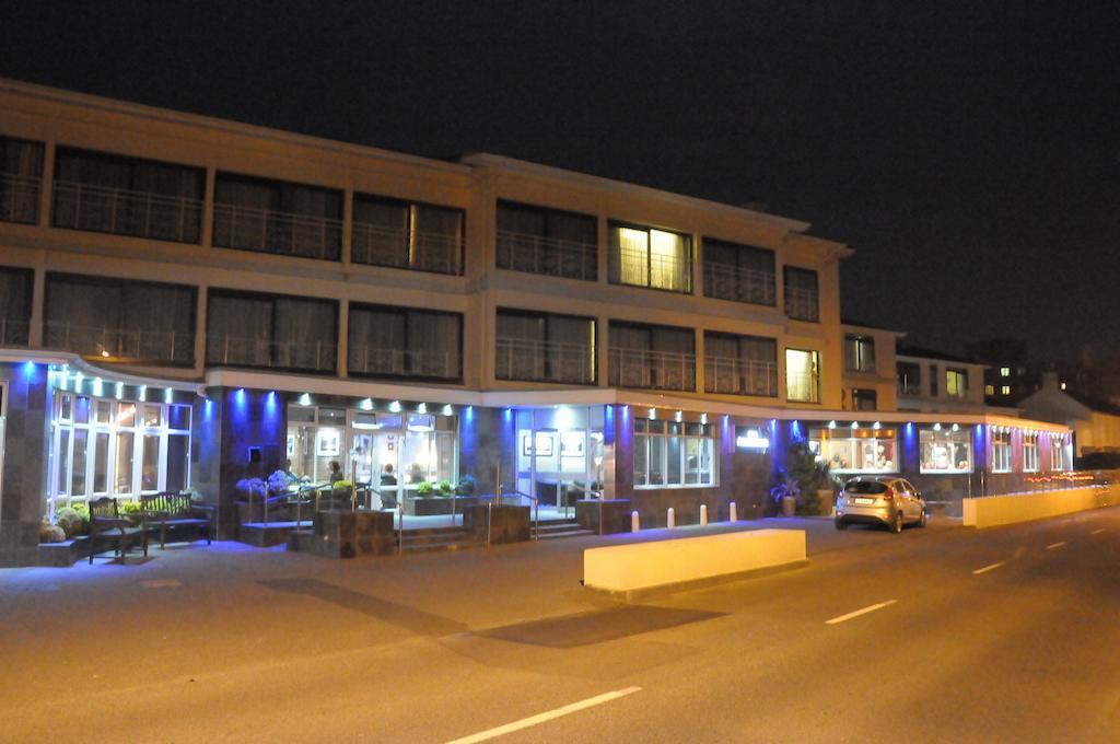 Hotel Ambassadeur Saint Clement Exterior photo
