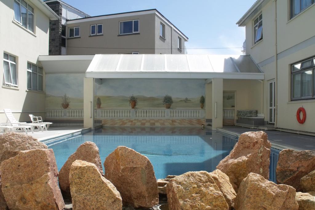 Hotel Ambassadeur Saint Clement Exterior photo
